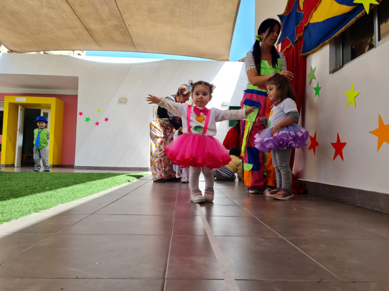 Este viernes, nuestros niños y niñas de los niveles medios vivieron una experiencia inolvidable en el Jardín Infantil Hispano Británico. Bajo la temática del circo