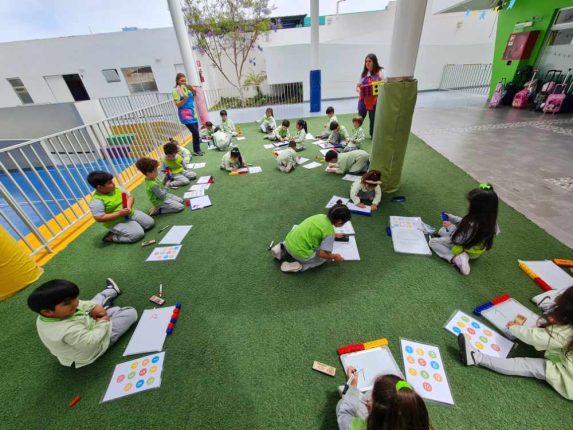 ¡Matemáticas en Prekinder: aprendizaje lleno de diversión!