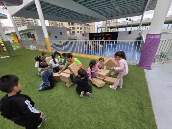 Jardín Infantil Hispano Británico celebró el Día del Juego con alegría y diversión